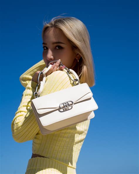 金牛座的特点女生性格_金牛女偏爱哪类型男生,第7张 金牛座的特点女生性格_金牛女偏爱哪类型男生,第7张