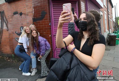 射手座男生喜欢什么样的女生_射手男最反感什么女生,第19张